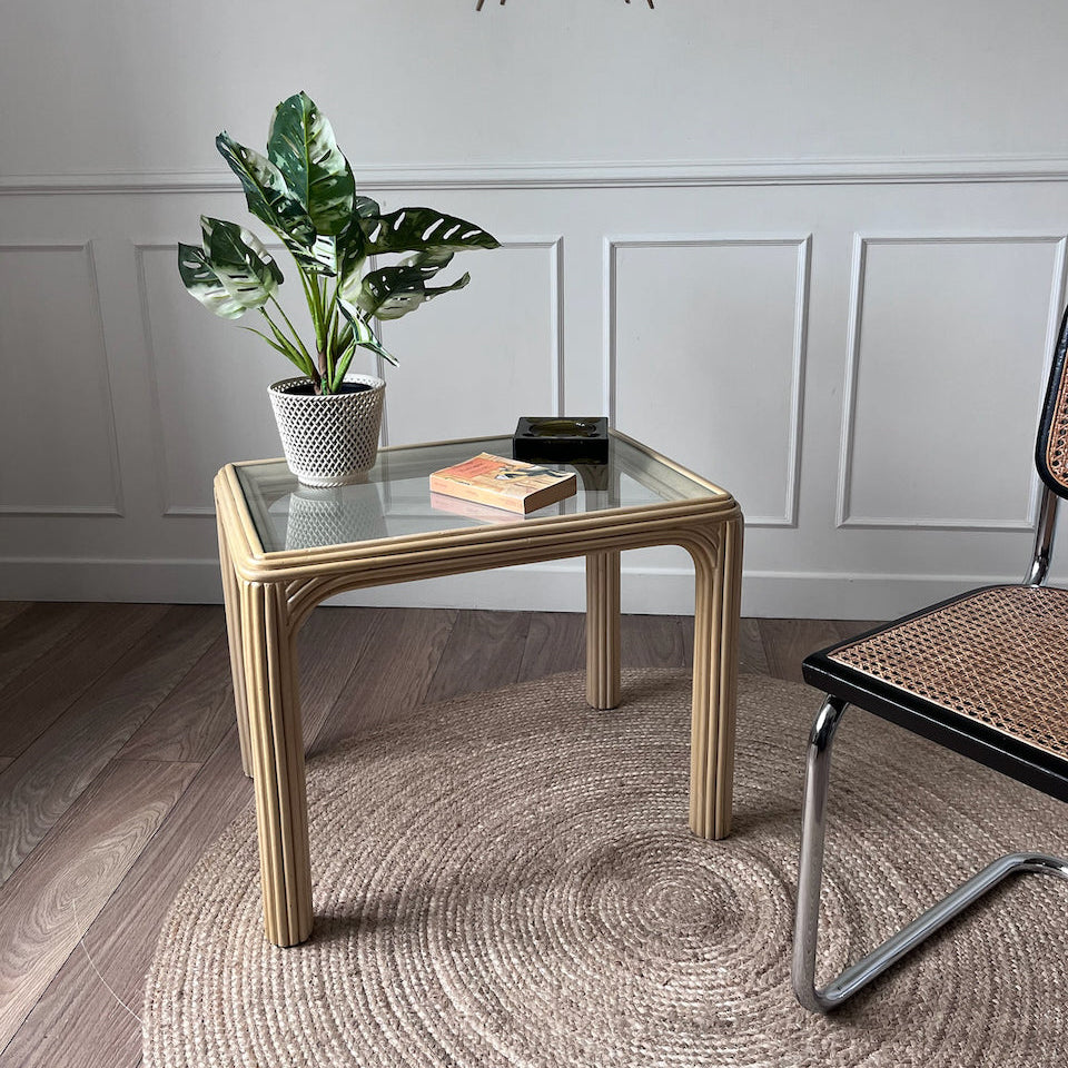 Table basse rotin doré