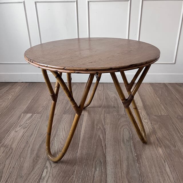 Table basse en rotin