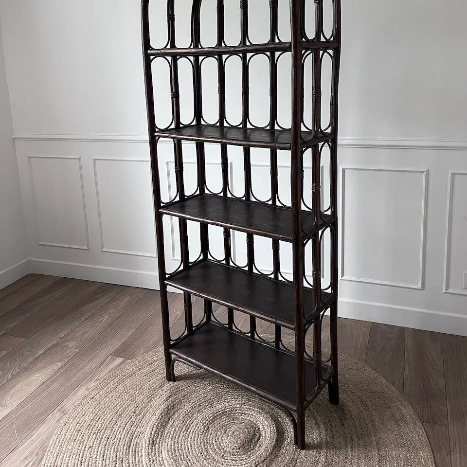 Etagère en rotin vintage