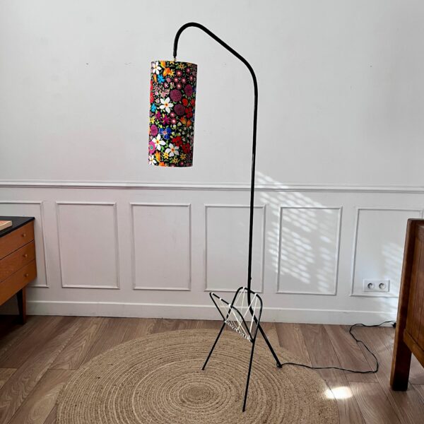 Lampadaire années 60 fleurs et scoubidous